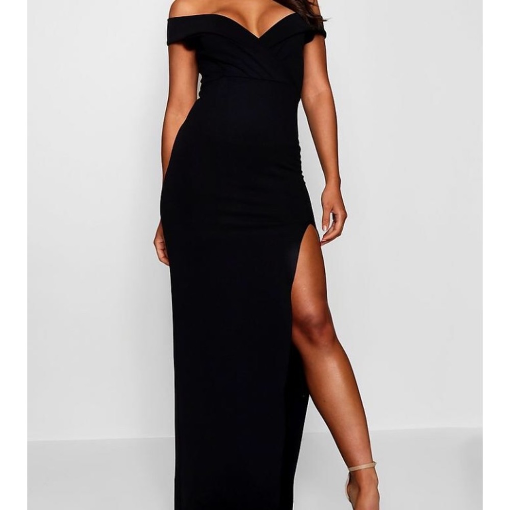 NWT Boohoo Sexy Maxi Dress
